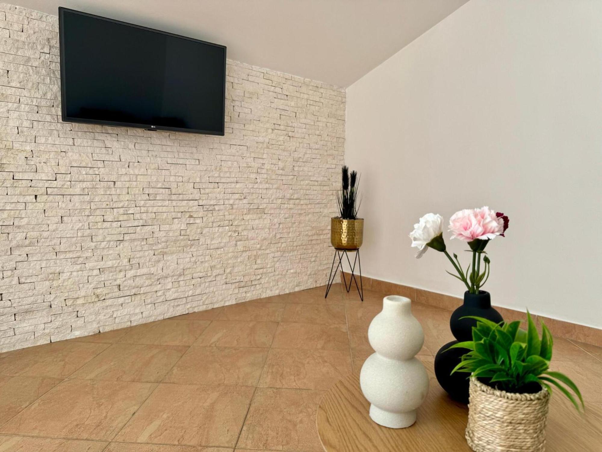 Apartments Franko ポヴリャナ 部屋 写真